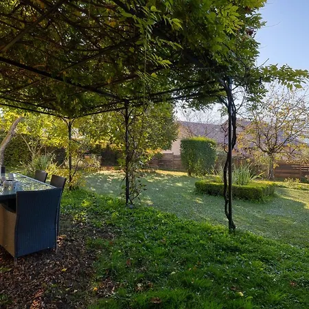 Le Domaine Du Chateau 빌라